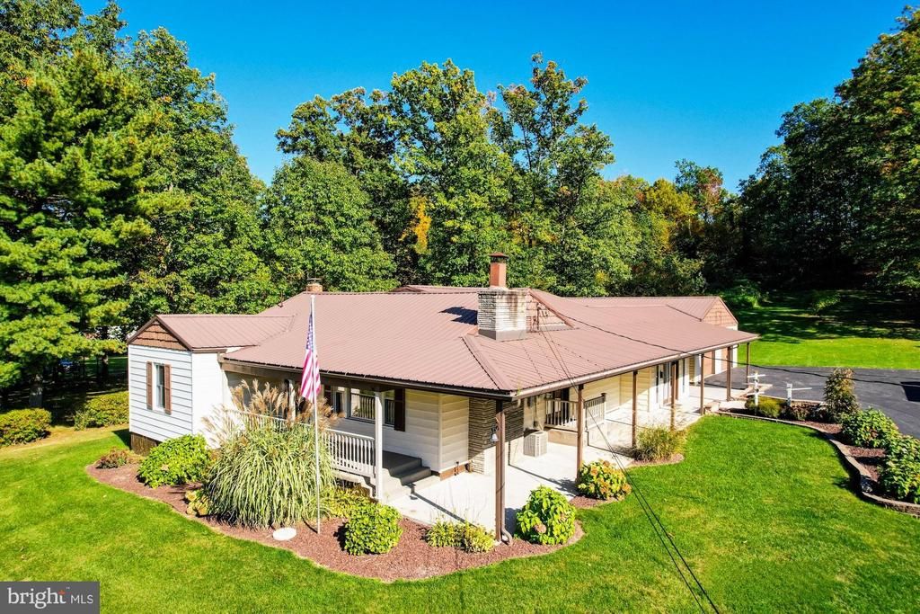 Everett, Bedford County, PA House for sale Property ID 417913859