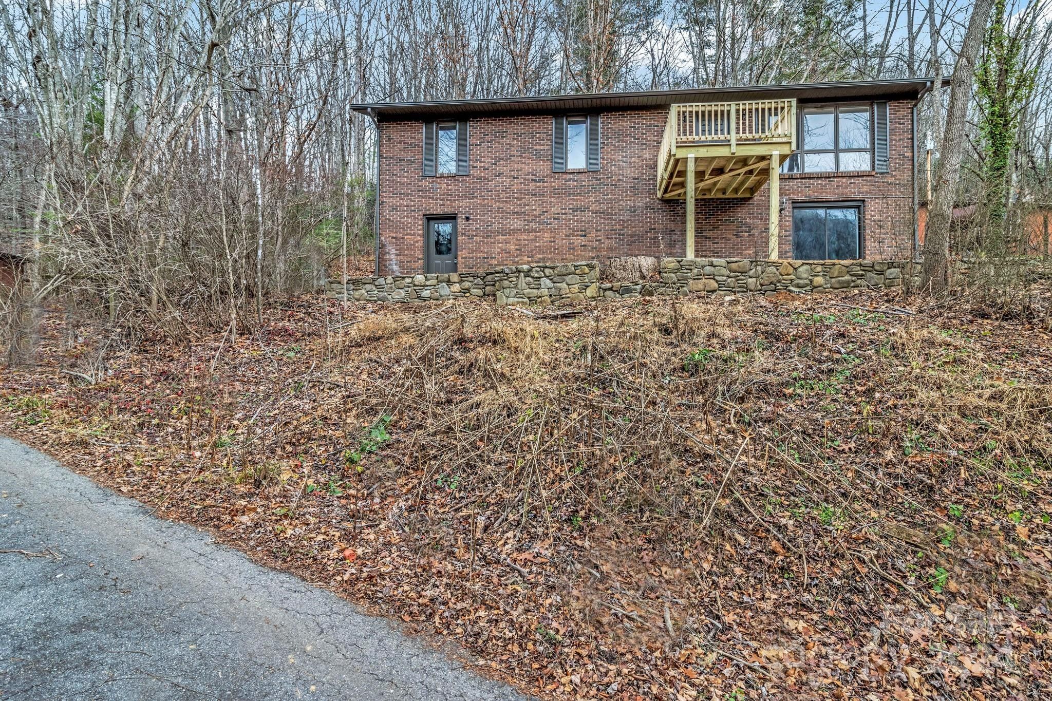 Burnsville, Yancey County, NC House for sale Property ID 418496449