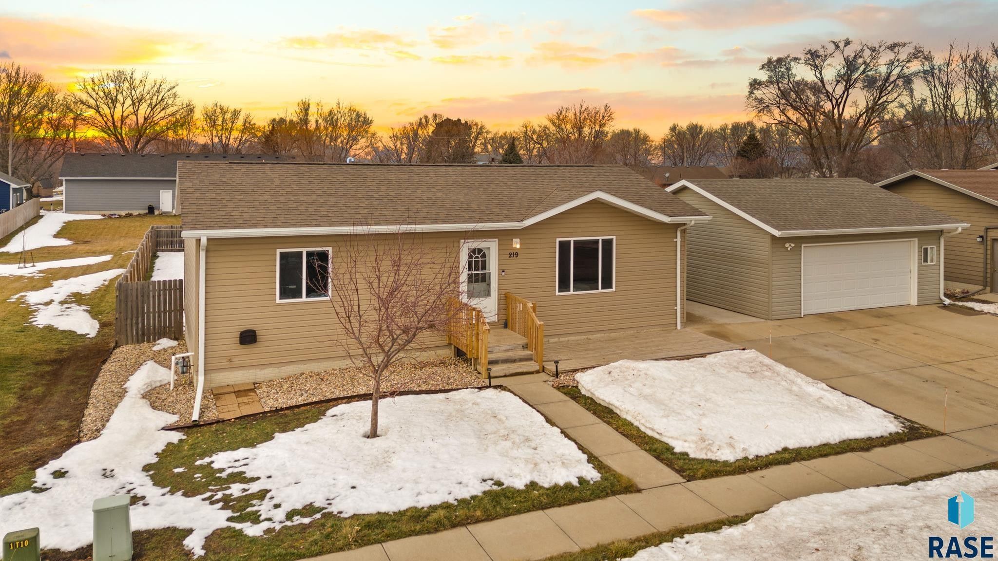 Lennox, Lincoln County, SD House for sale Property ID 418848295