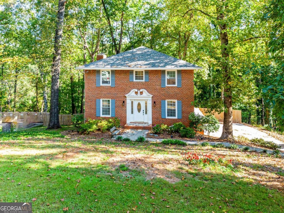 Lilburn, County, GA Lakefront Property, Waterfront Property