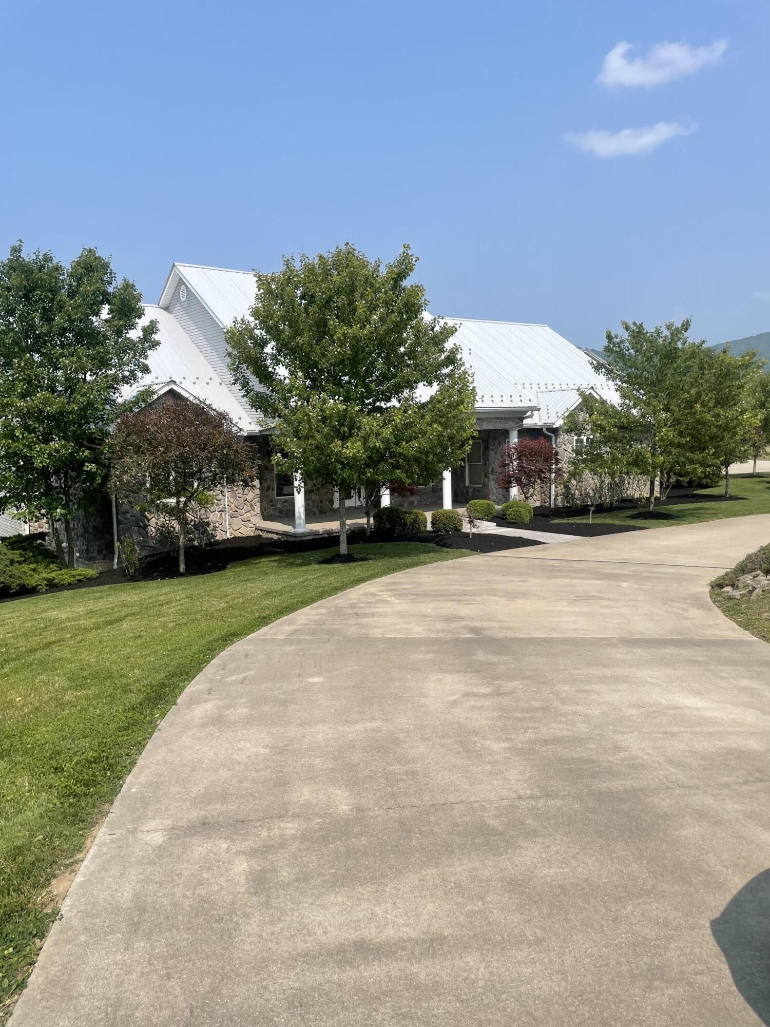 Caldwell, Greenbrier County, WV House for sale Property ID 418852000