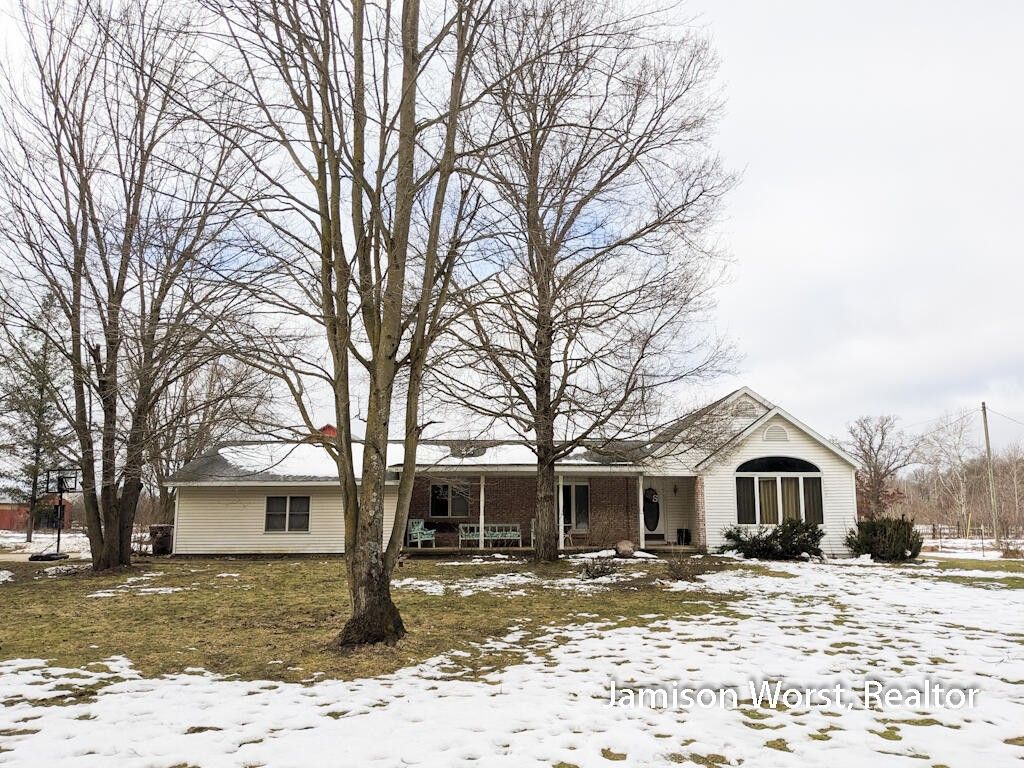 Morley, Montcalm County, MI Lakefront Property, Waterfront Property