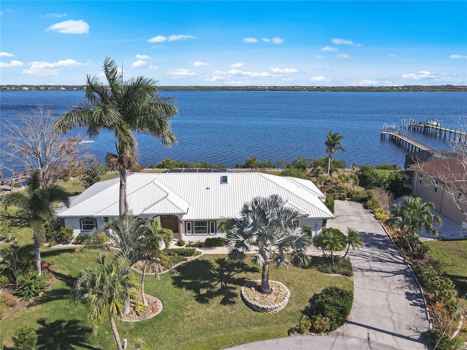 Port Charlotte, Charlotte County, FL Lakefront Property, Waterfront