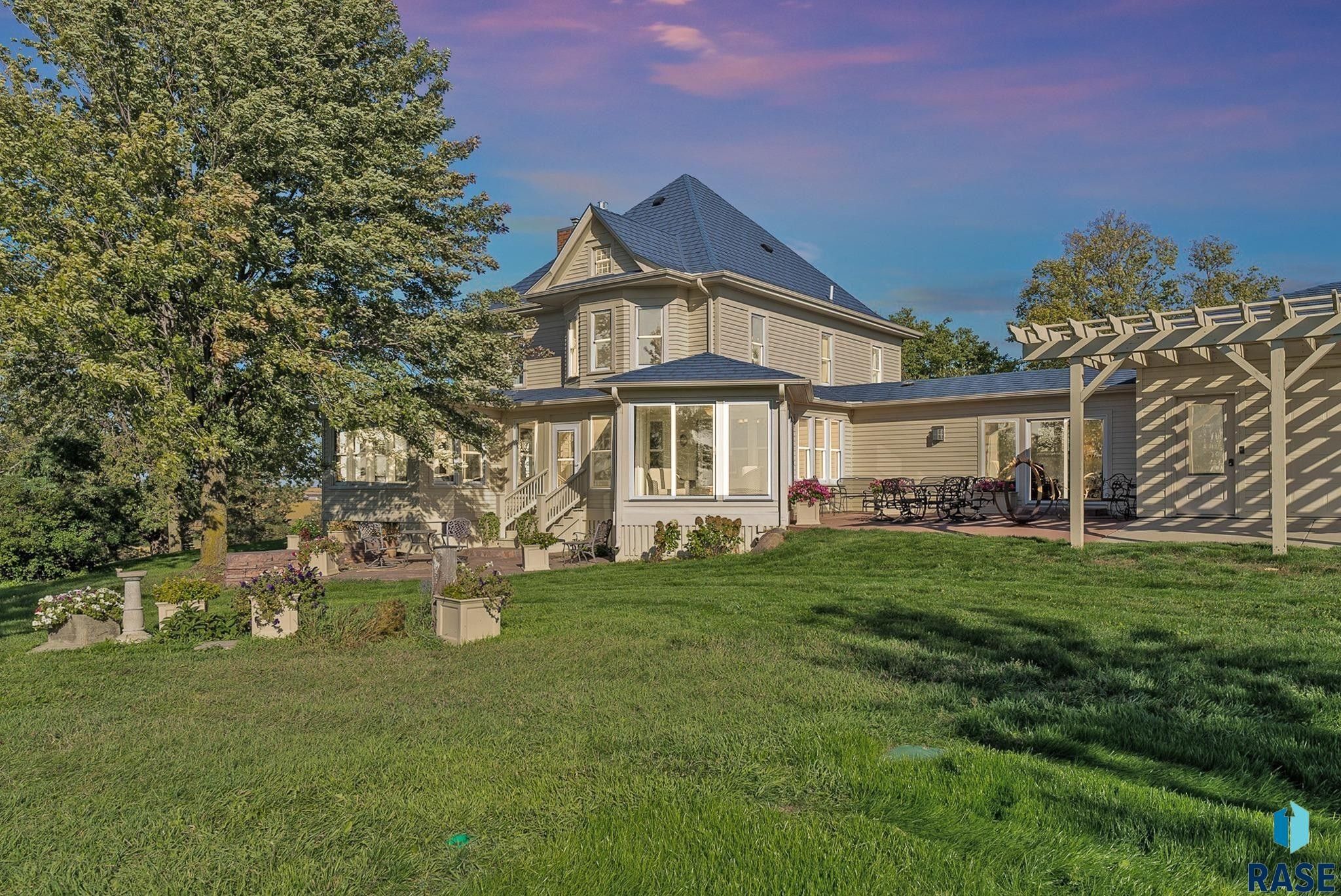 Madison, Lake County, SD Lakefront Property, Waterfront Property, House