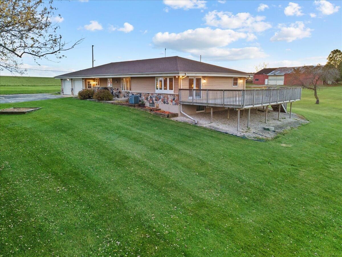 Trenton, Washington County, WI House for sale Property ID 418217061