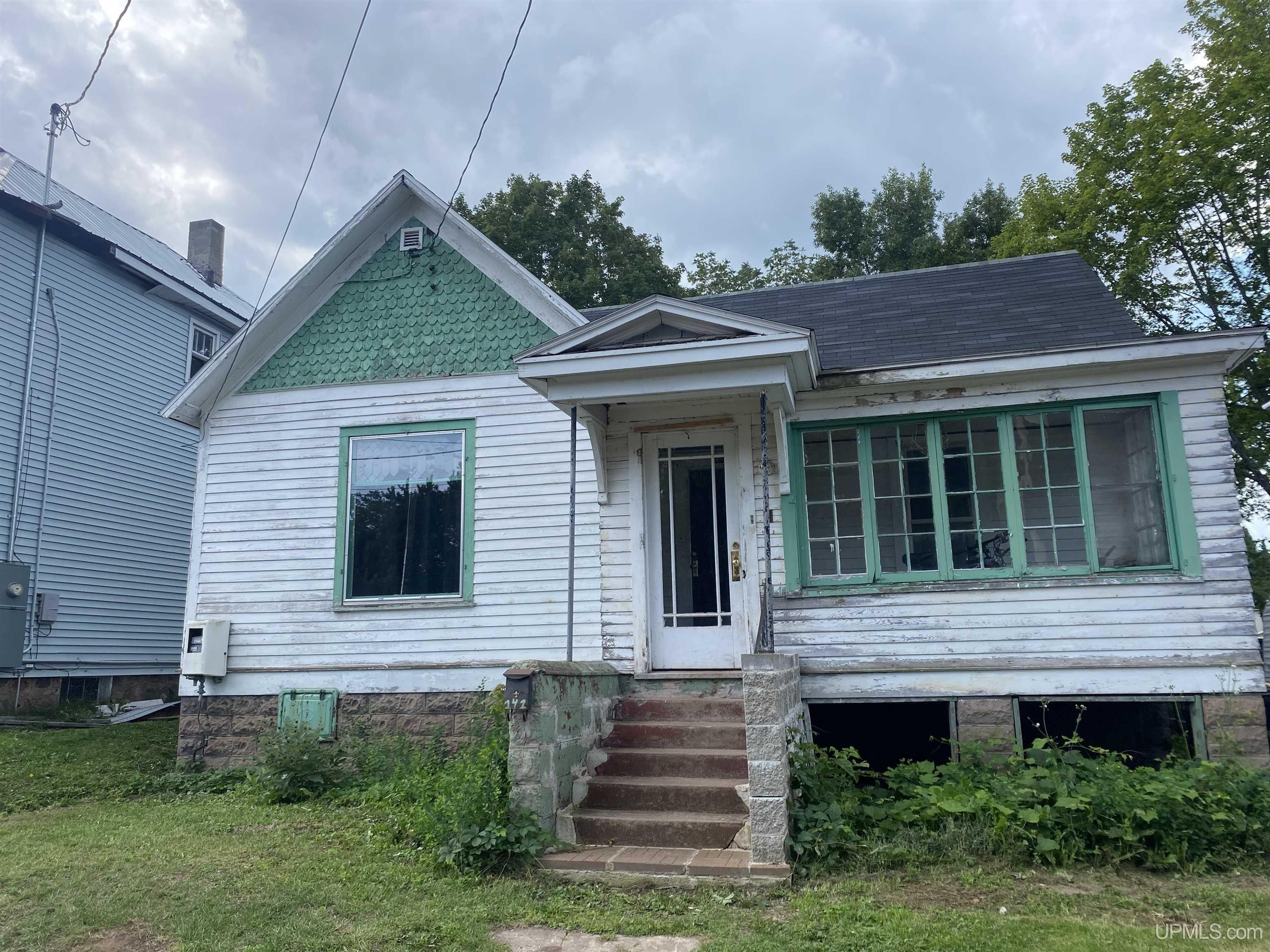 Ironwood, Gogebic County, MI House for sale Property ID 418949727