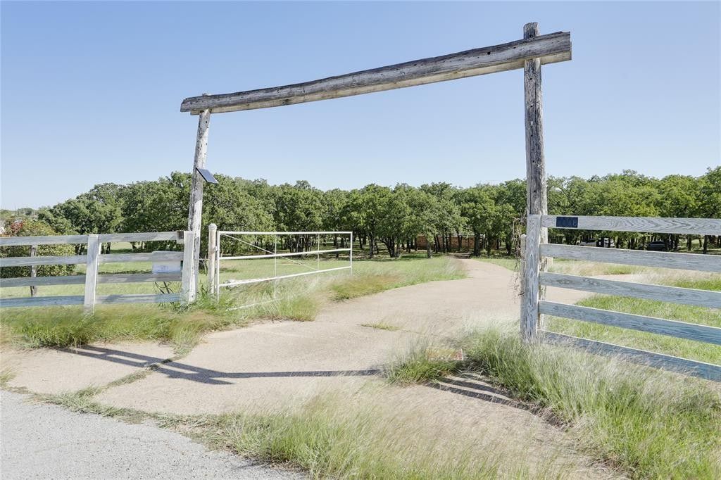 Crowley, Johnson County, TX Farms and Ranches for sale Property ID