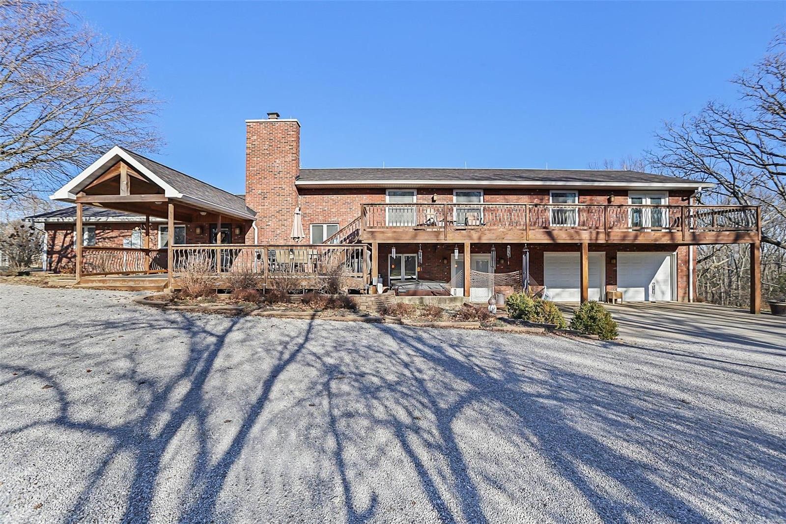 Mcleansboro, Hamilton County, IL Lakefront Property, Waterfront