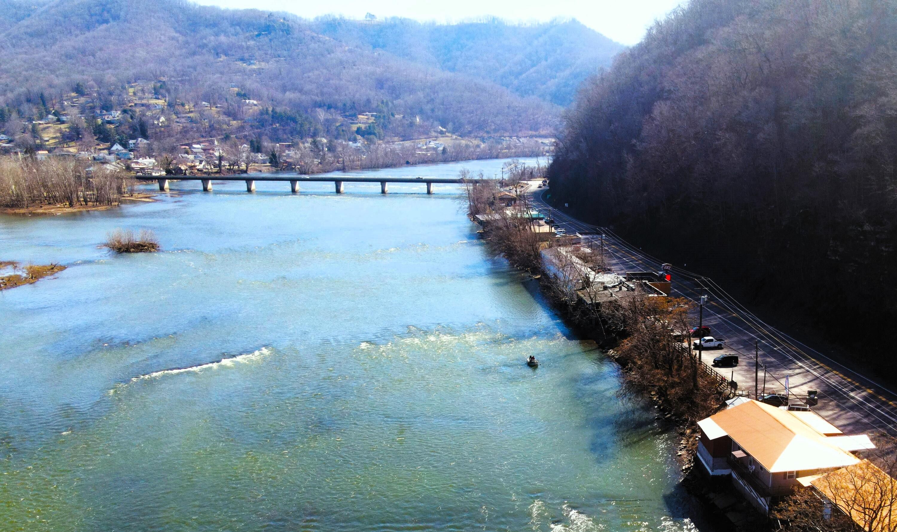 Hinton, Summers County, WV Commercial Property, House for sale Property ID 418882157 LandWatch