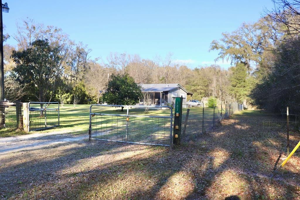 Old Town, Dixie County, FL Lakefront Property, Waterfront Property
