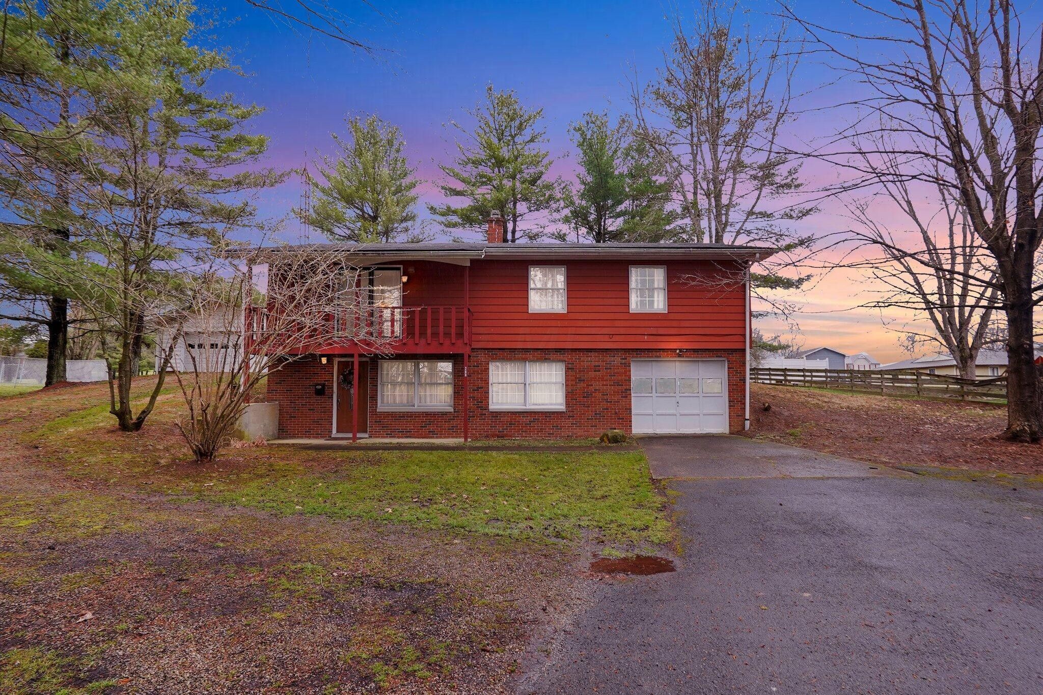 Mcarthur, Vinton County, OH House for sale Property ID 419094575