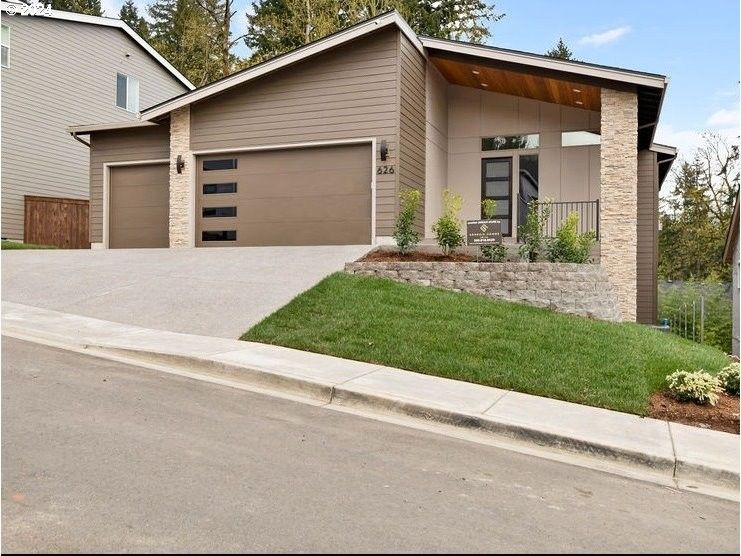 Camas, Clark County, WA Lakefront Property, Waterfront Property, House