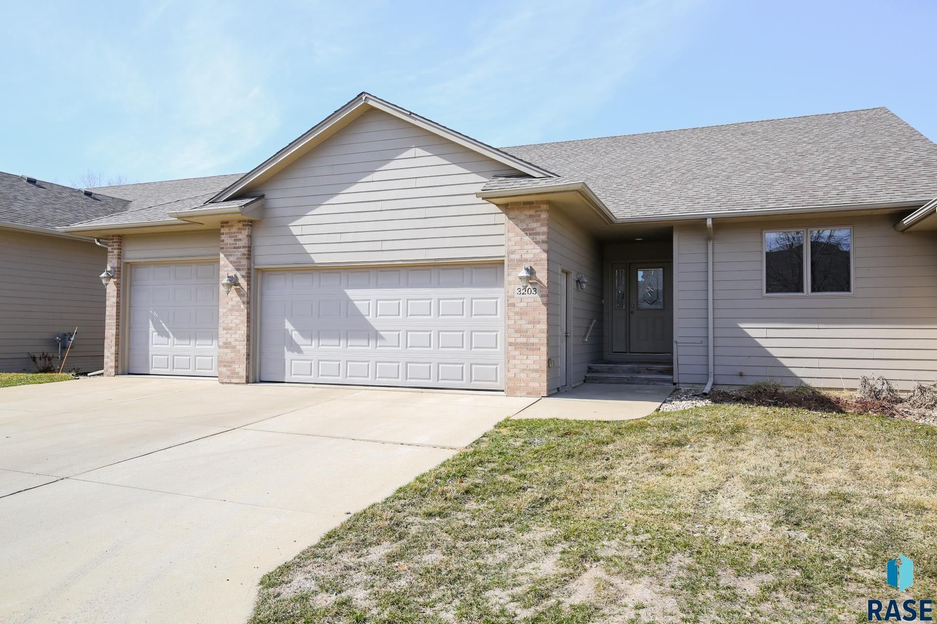 Sioux Falls, Minnehaha County, SD House for sale Property ID 419163154