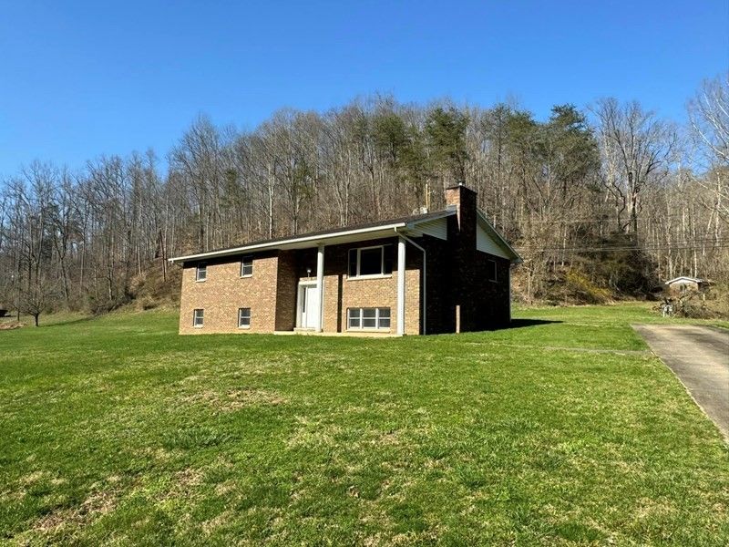 127 Wood Drive, Clendenin, WV 25045 MLS 104788 LandWatch