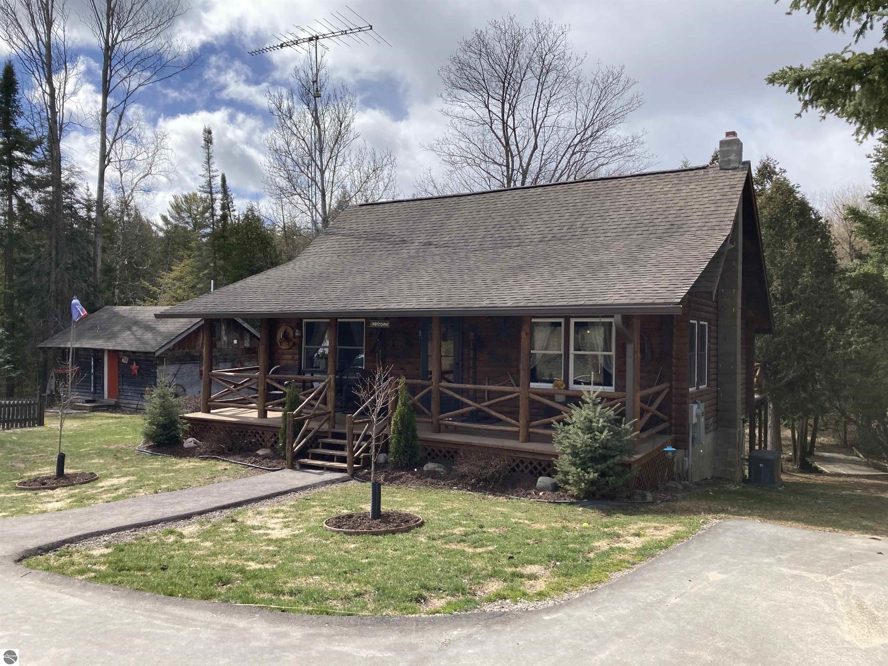 Rose City, Ogemaw County, MI Lakefront Property, Waterfront Property