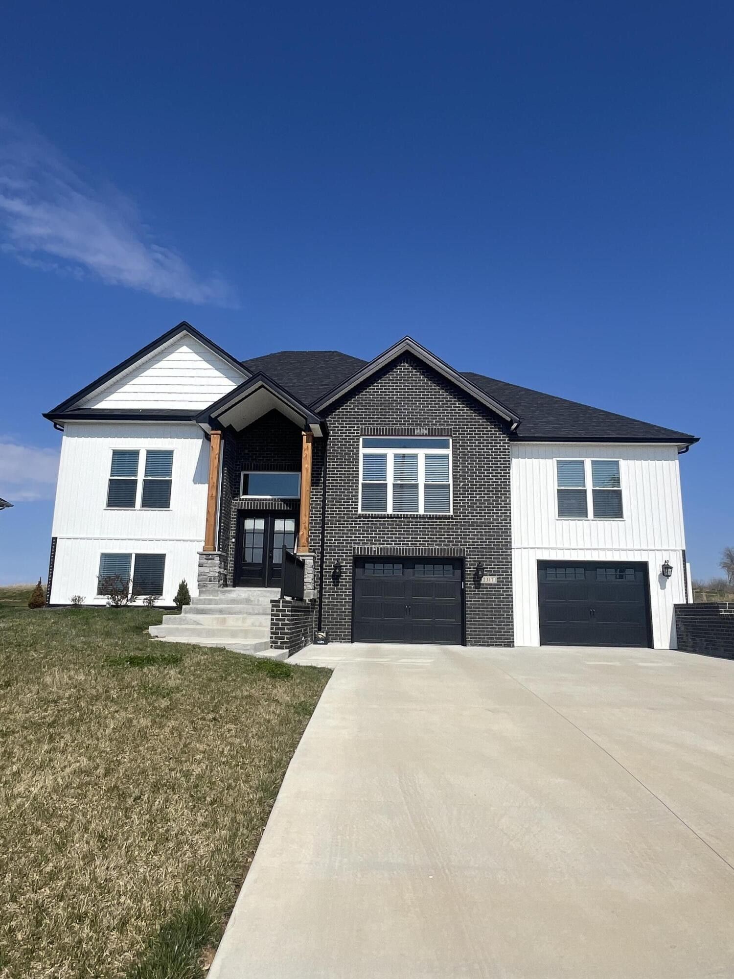 Lawrenceburg, Anderson County, KY House for sale Property ID 419215123