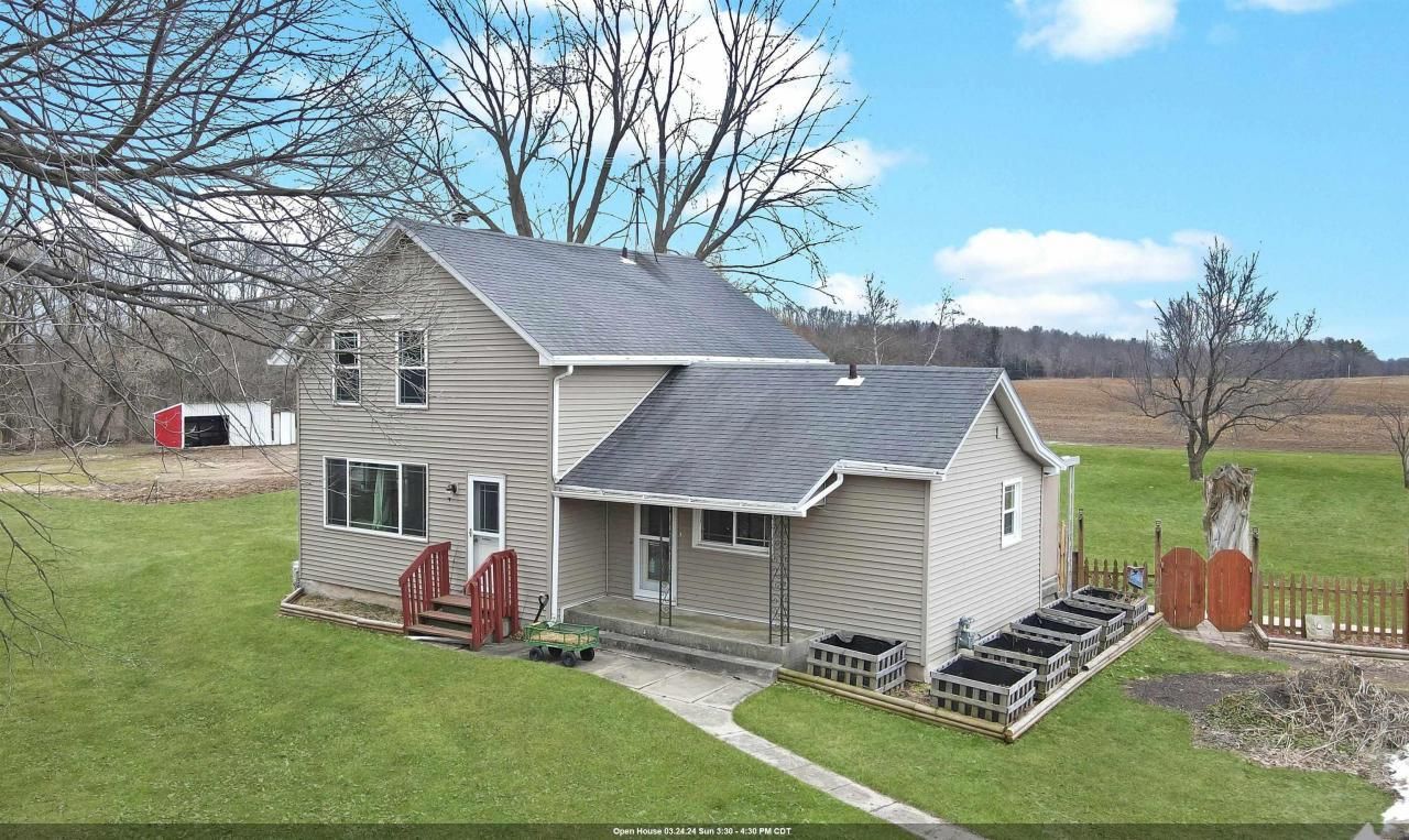 Manitowoc, Manitowoc County, WI House for sale Property ID 418918535