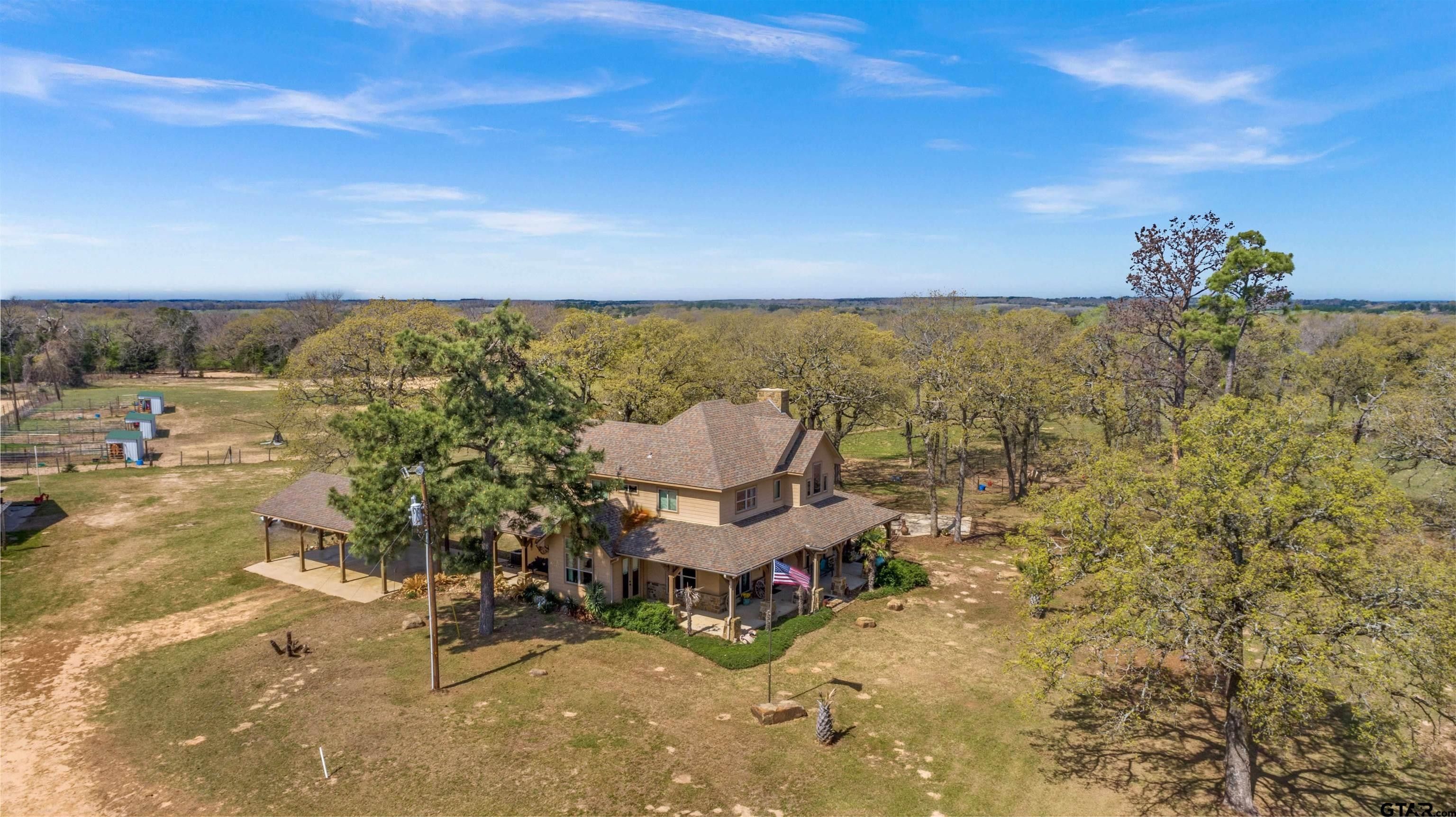 Larue, Henderson County, TX Farms and Ranches, House for sale Property