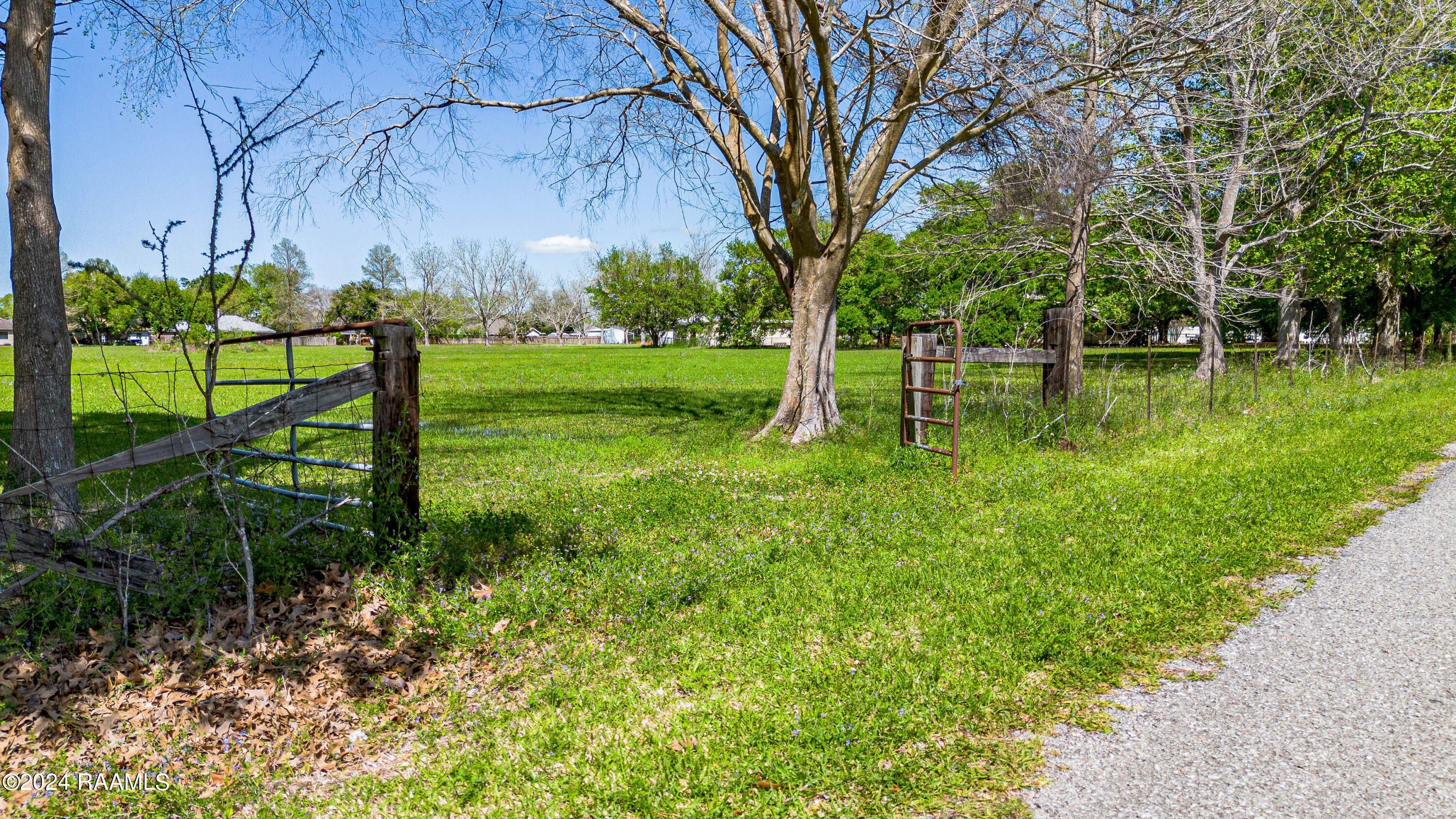 Broussard, Lafayette Parish, LA Undeveloped Land, Homesites for sale