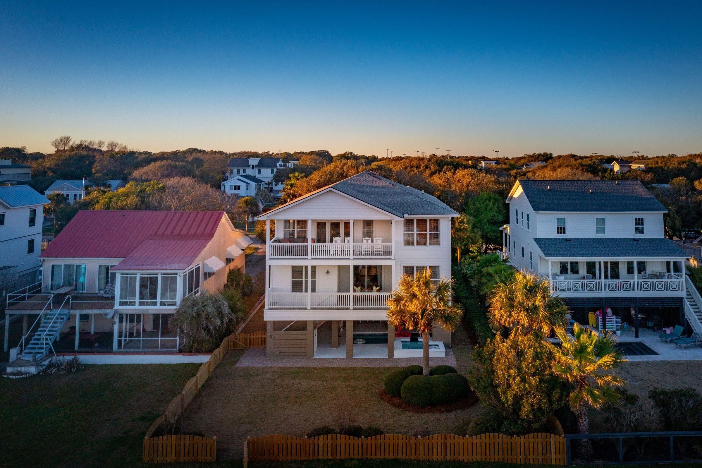 Isle Of Palms, Charleston County, SC Lakefront Property, Waterfront