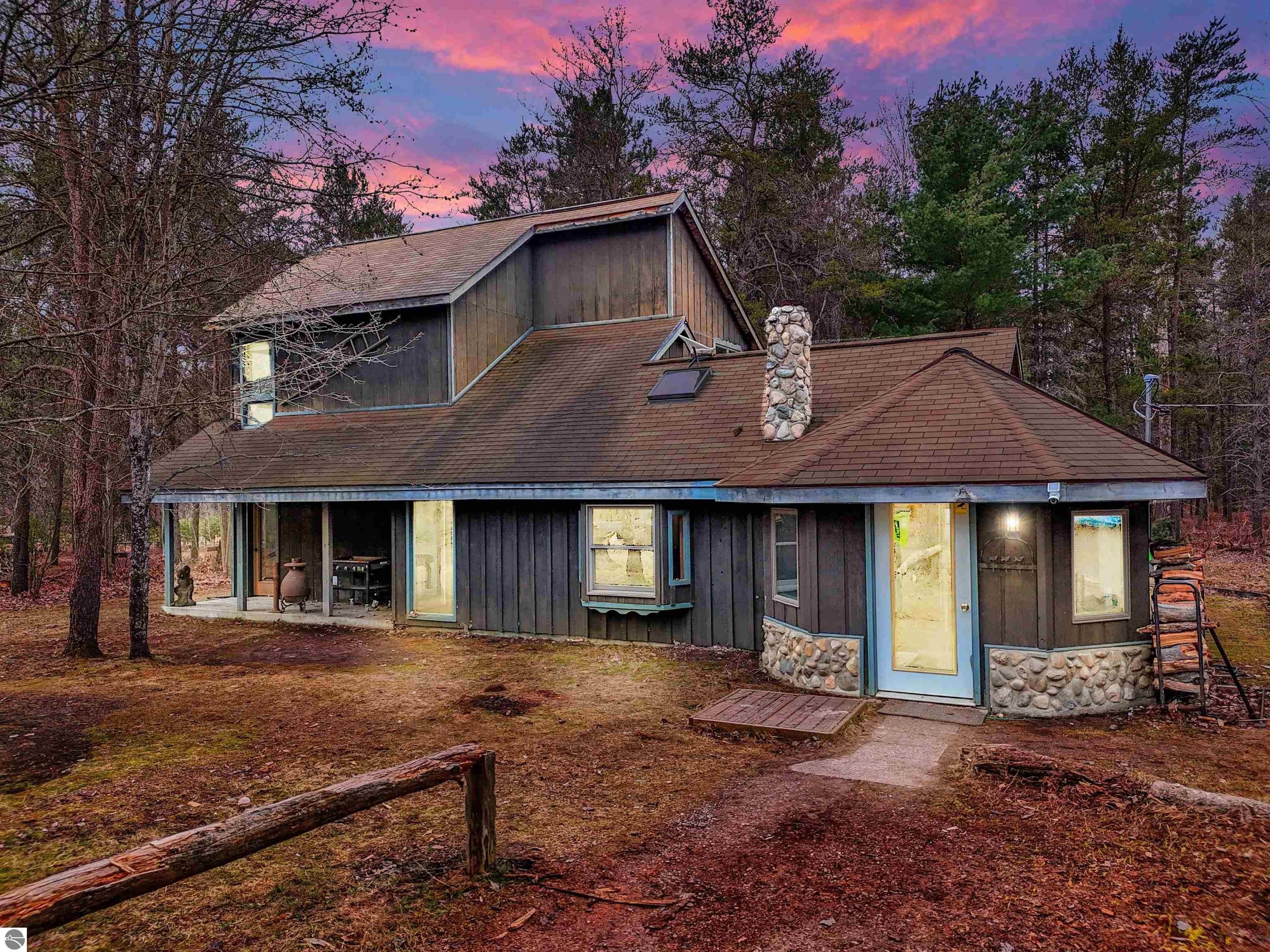 Kalkaska, Kalkaska County, MI House for sale Property ID 419310781