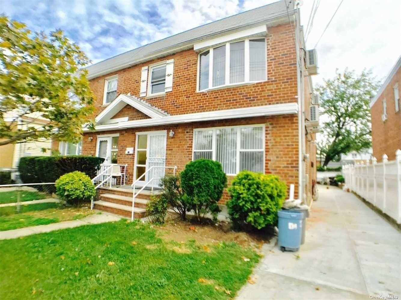 College Point, Queens County, NY House for sale Property ID 419441051