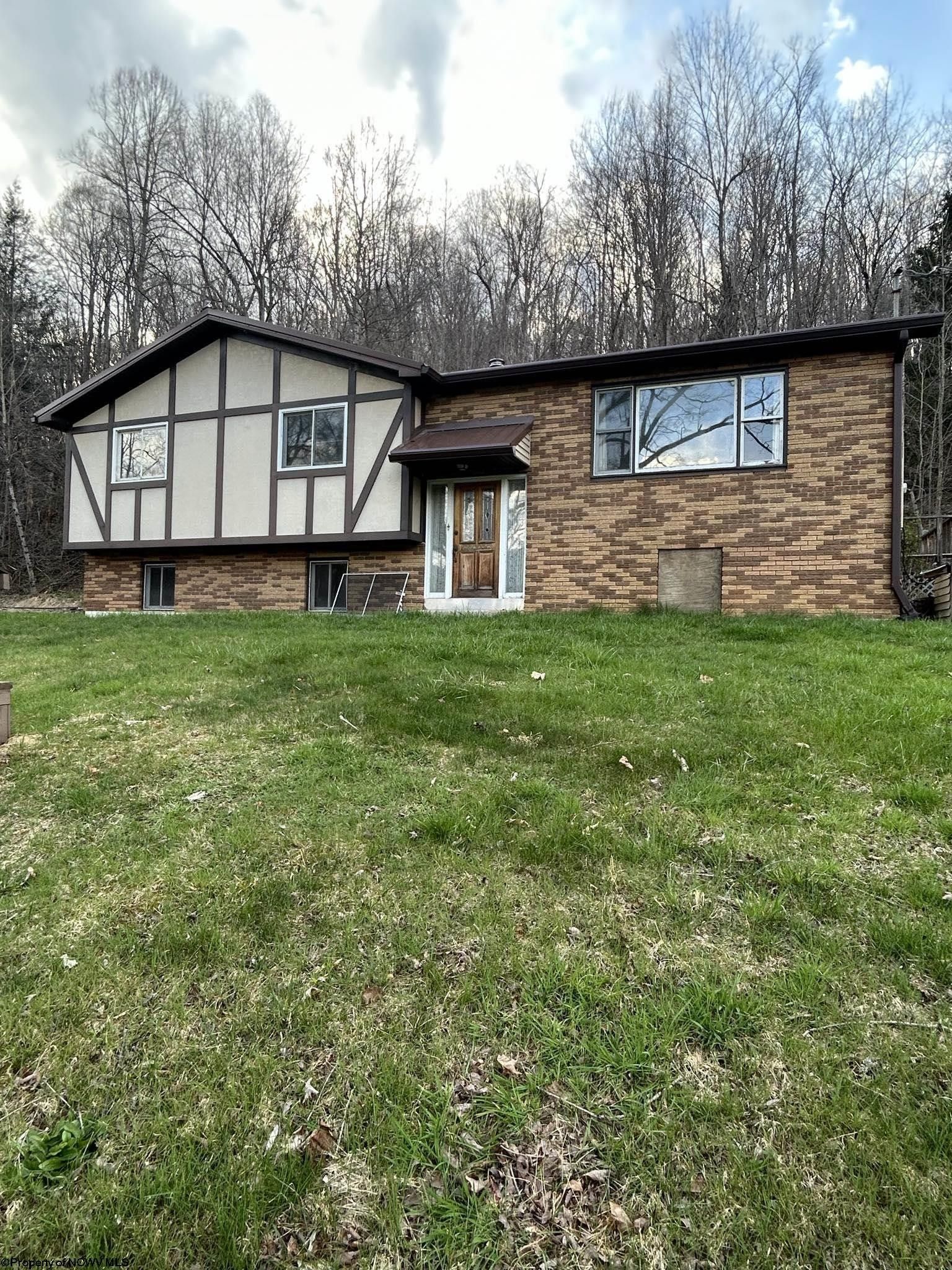Buckhannon, Upshur County, WV House for sale Property ID 419442363