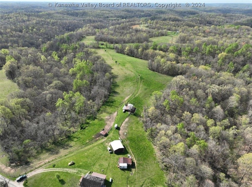 6066 Pleasant Ridge Road, Gallipolis Ferry, WV 25515 MLS 271673
