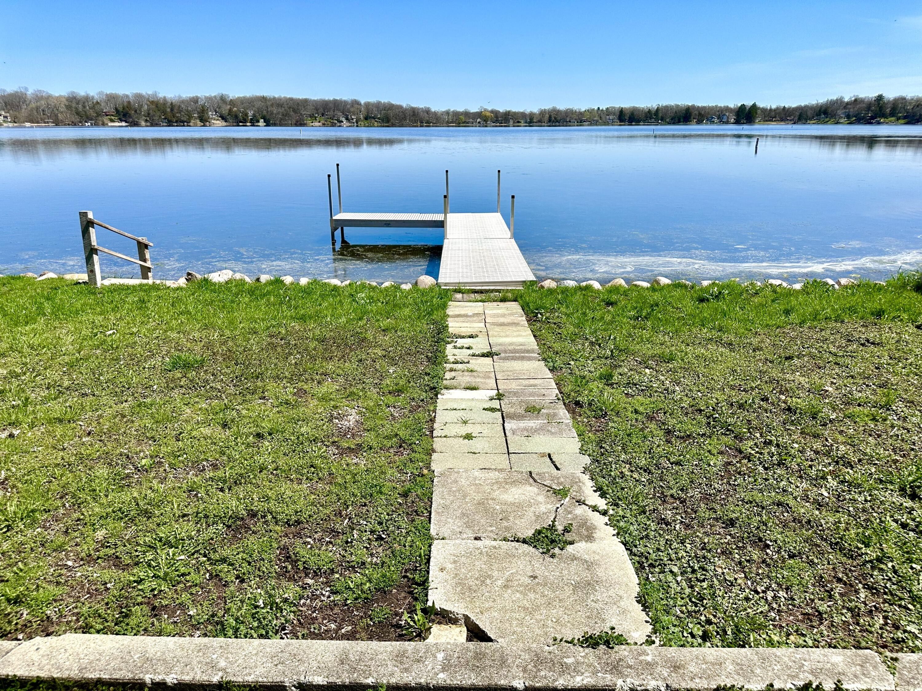 Burlington, Racine County, WI Lakefront Property, Waterfront Property