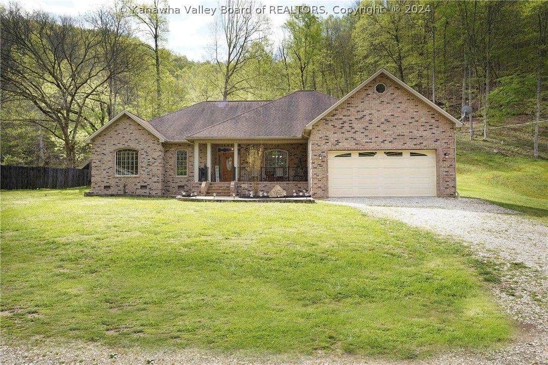 Chapmanville, Logan County, WV House for sale Property ID 419513689 LandWatch