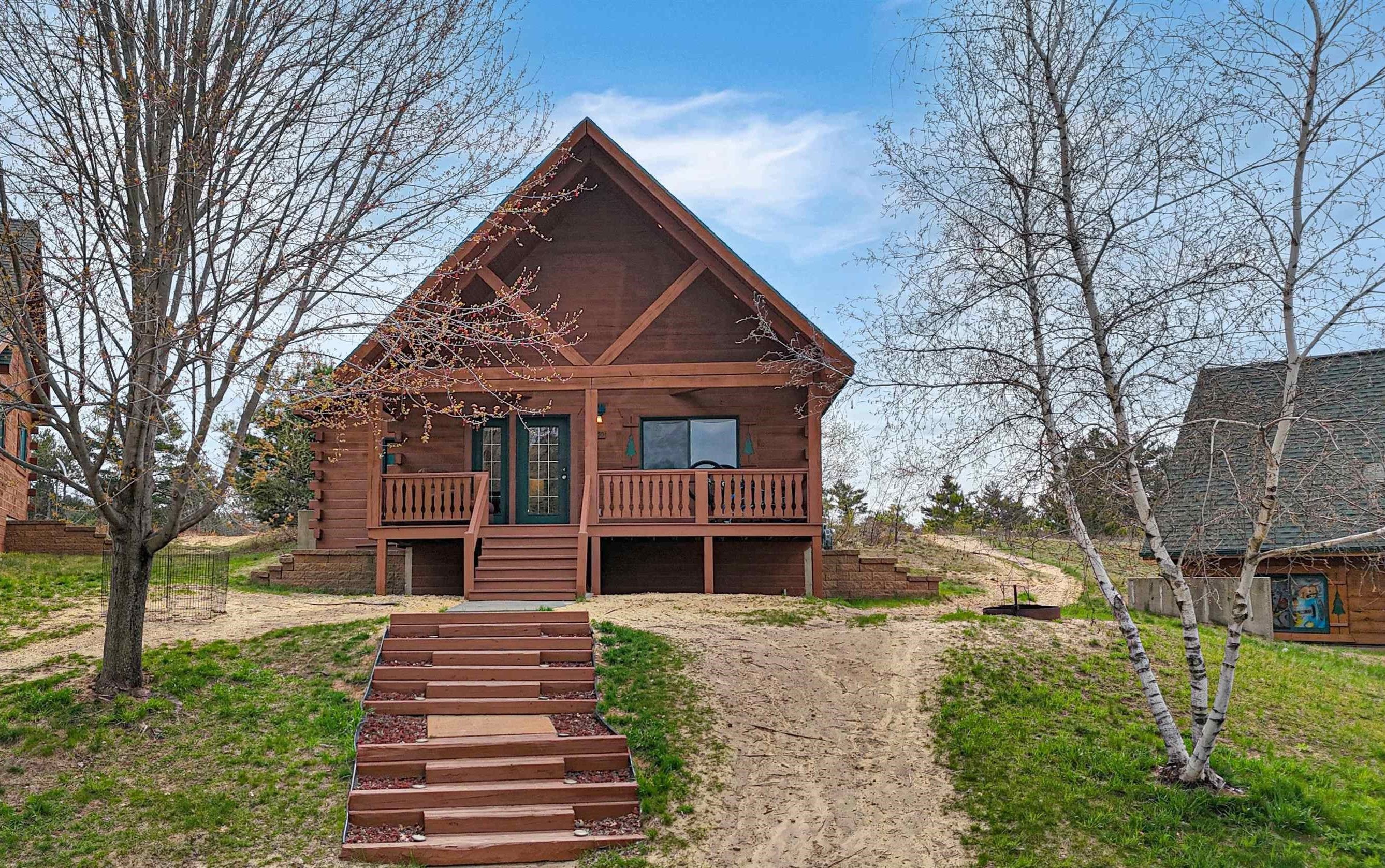 Warrens, Monroe County, WI House for sale Property ID 419579408