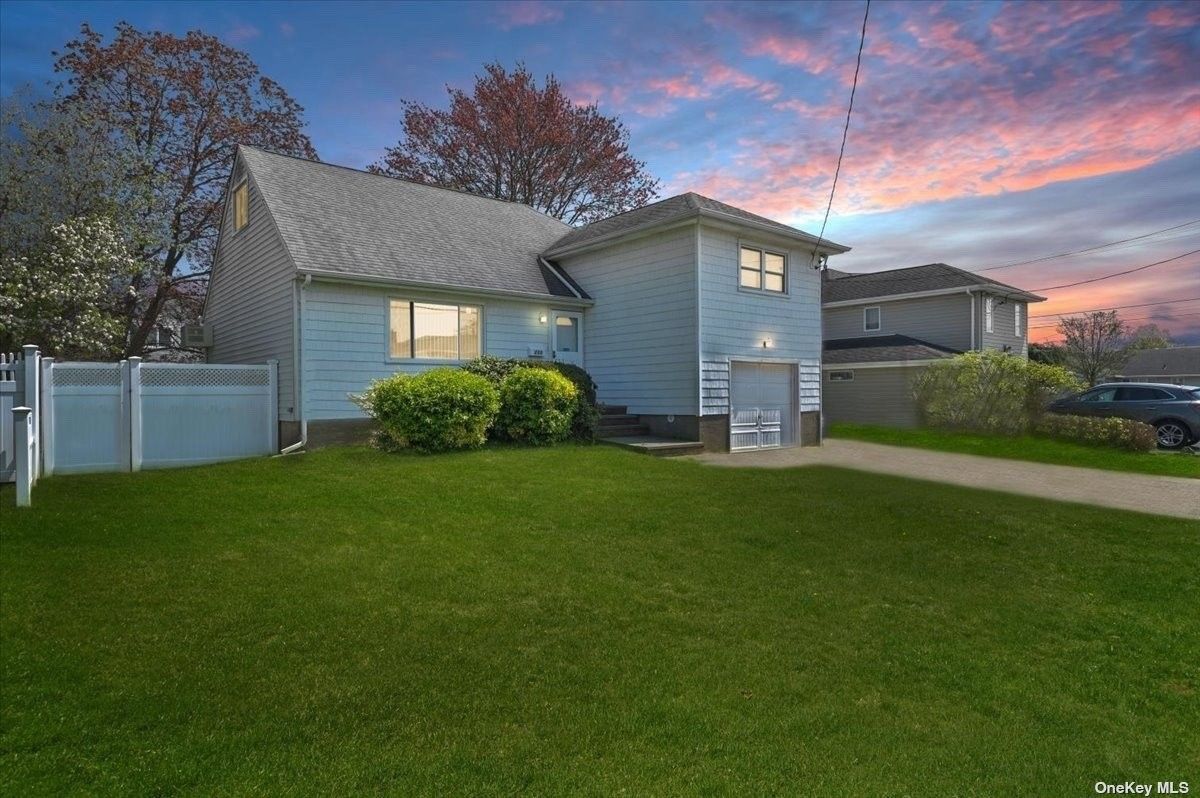 Massapequa, Nassau County, NY House for sale Property ID 419602940 LandWatch