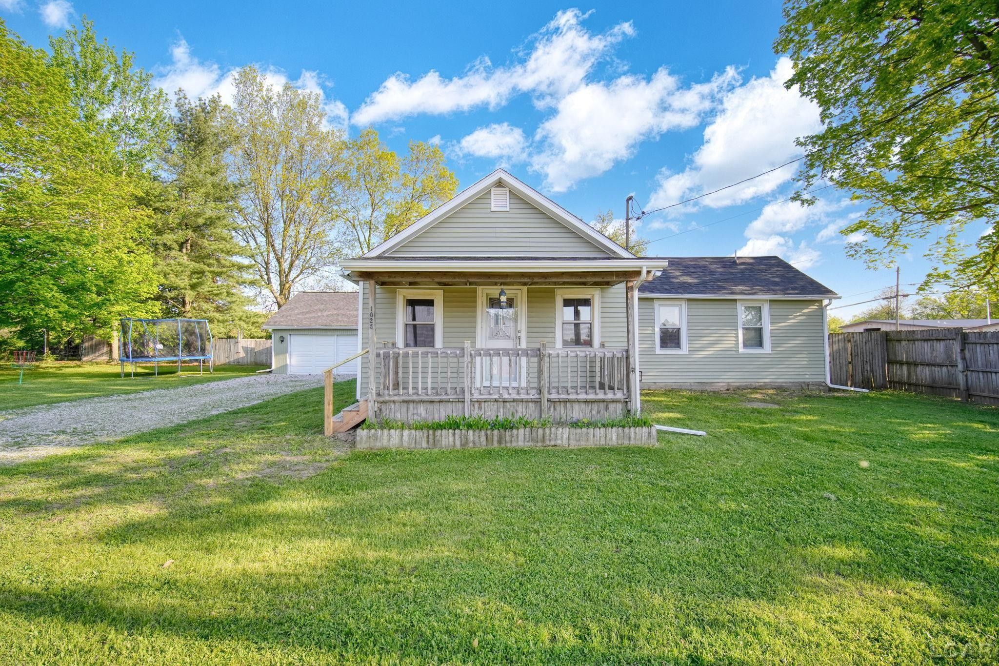 Adrian, Lenawee County, MI House for sale Property ID 419675105