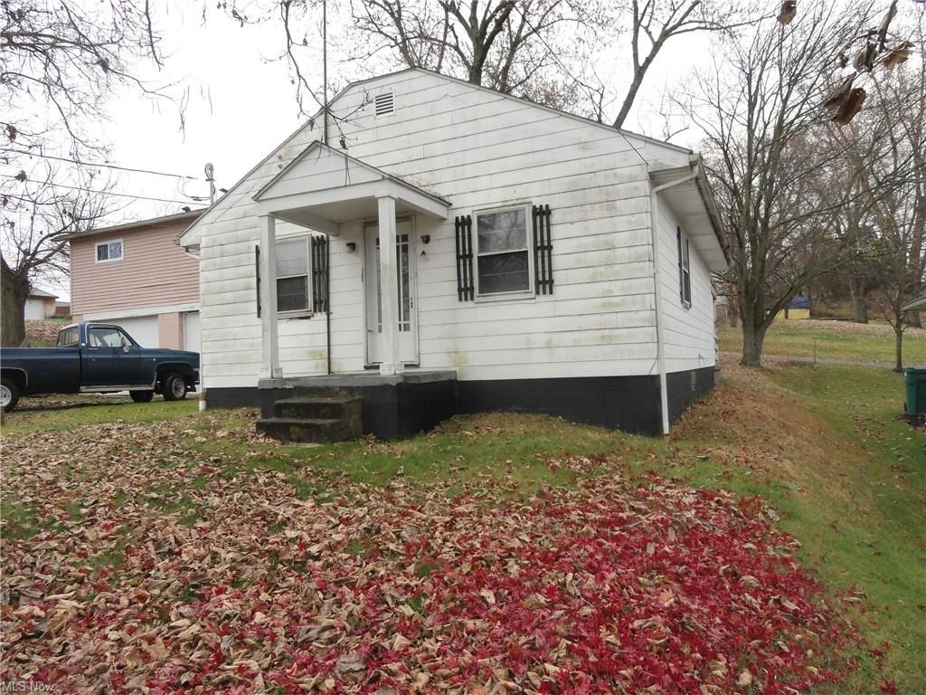 Chester, Hancock County, WV House for sale Property ID 419713582