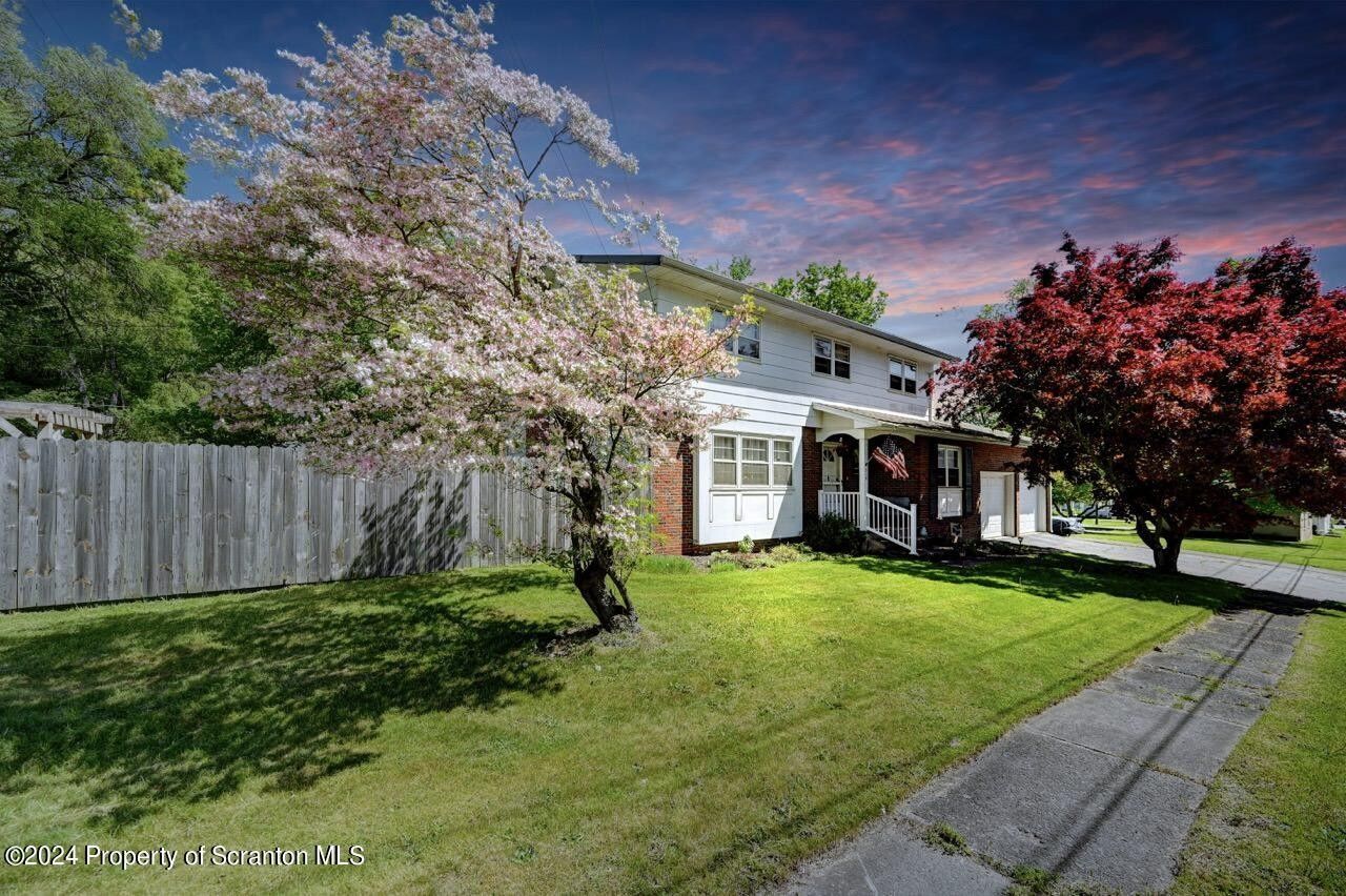 Tunkhannock, Wyoming County, PA House for sale Property ID 419725608