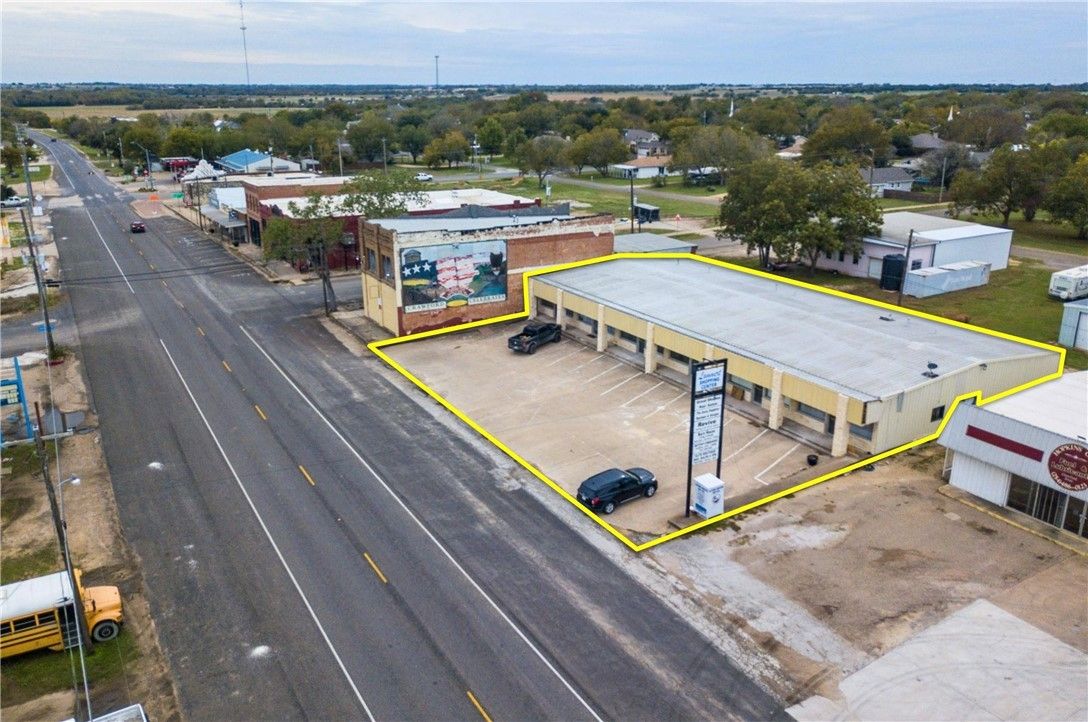 Crawford, McLennan County, TX Commercial Property, House for sale