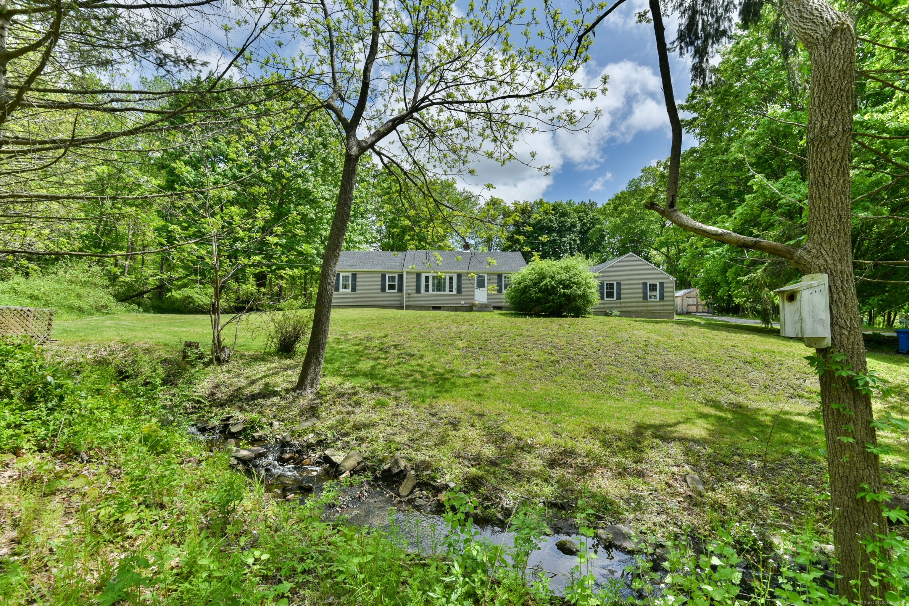 Pomfret, Windham County, CT Lakefront Property, Waterfront Property