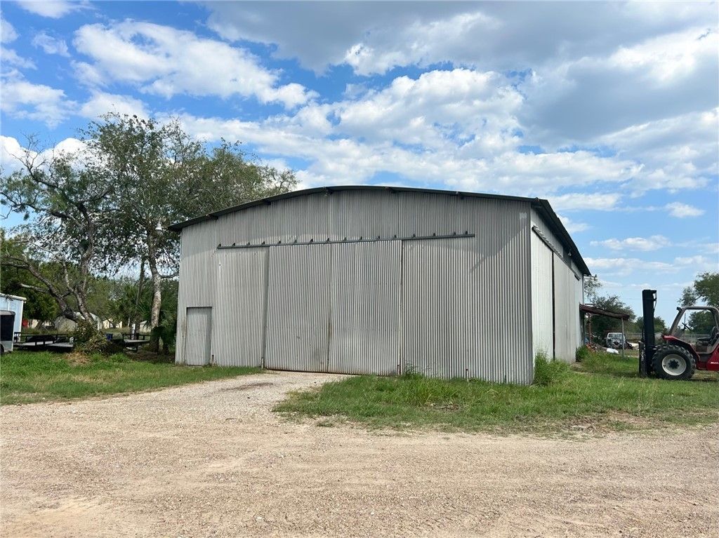 3148 E US 59 Highway, Beeville, TX 78102 | MLS: 426378 | LandWatch