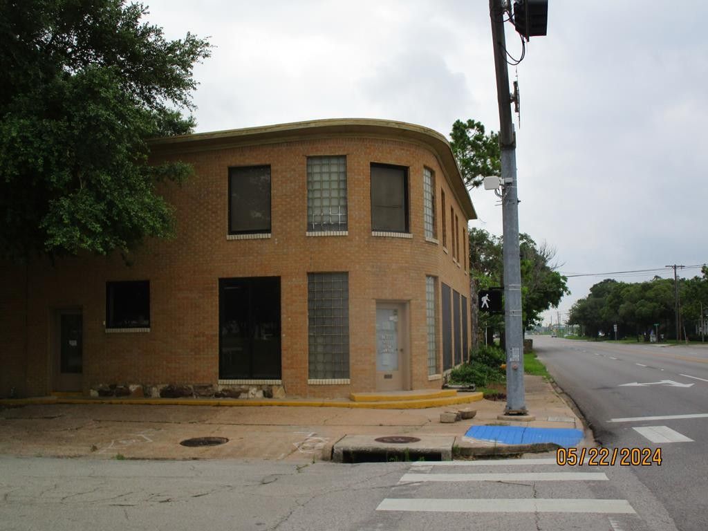 Angleton, Brazoria County, TX Commercial Property, House for sale Property ID 419934831 LandWatch