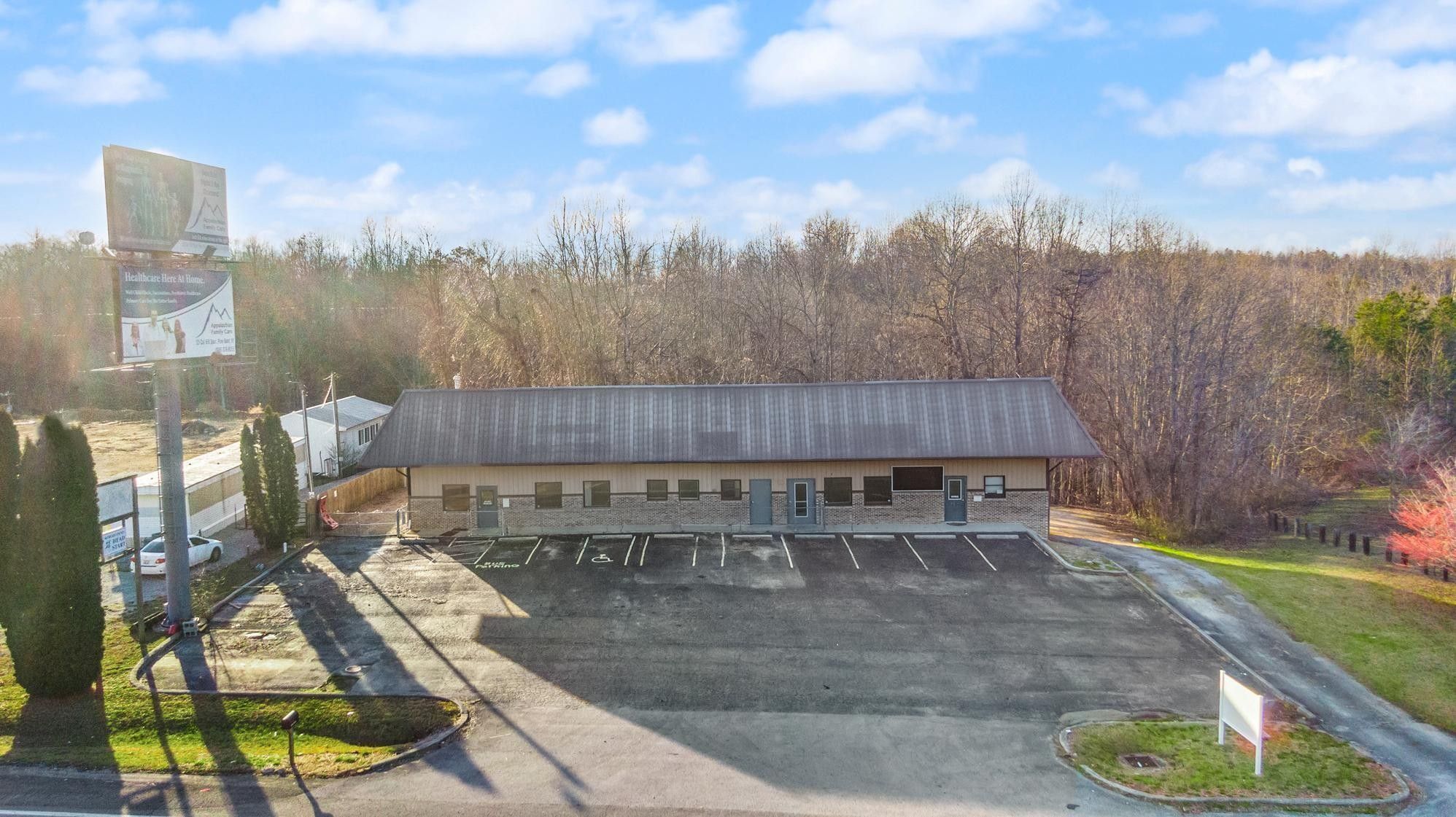 1941 North 27, Whitley City, KY 42653 MLS 24000330 LandWatch