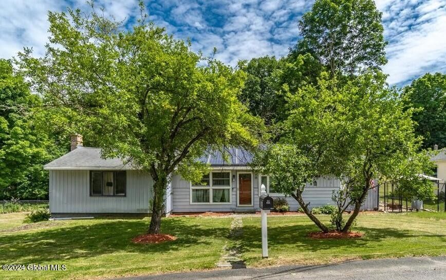 Sand Lake, Rensselaer County, NY House for sale Property ID 419983951