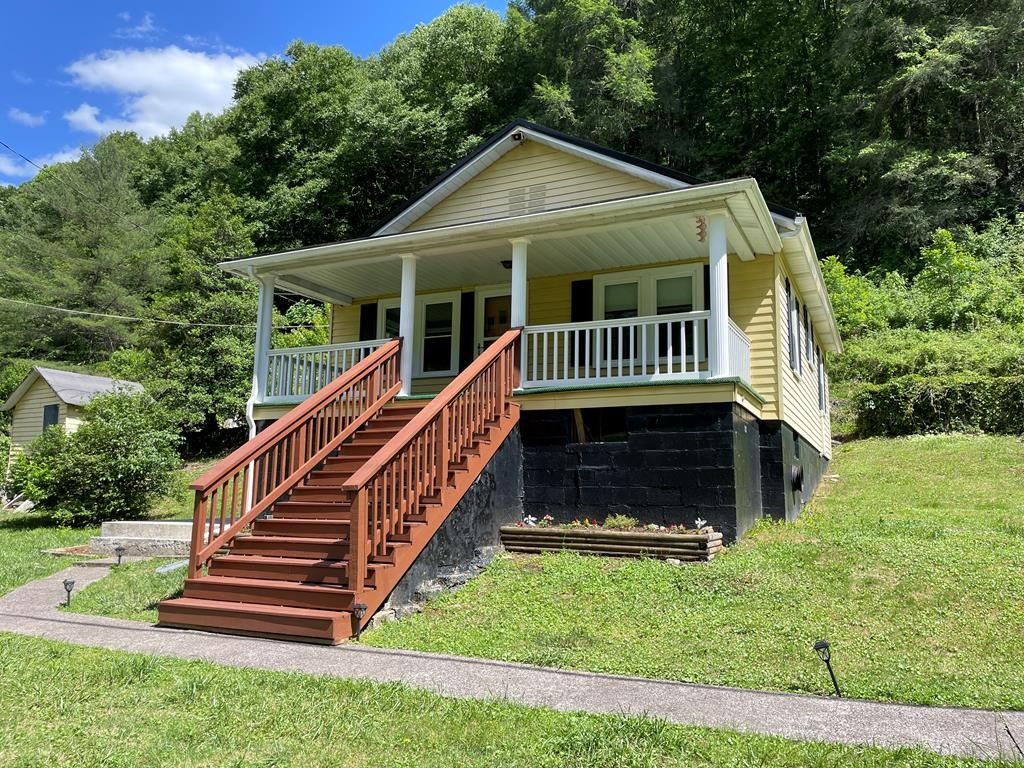 Honaker, Russell County, VA House for sale Property ID 419993707