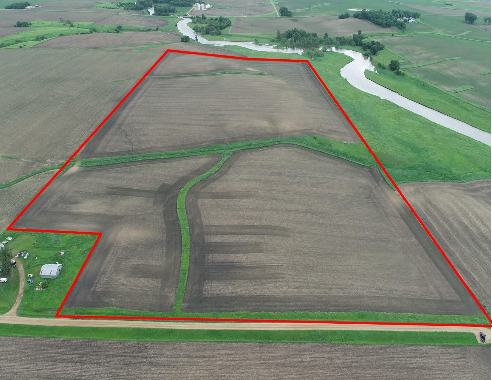 78.15 acres in Windom, MN, 56101 MLS 17671 Pruess 78.15 Cottonwood