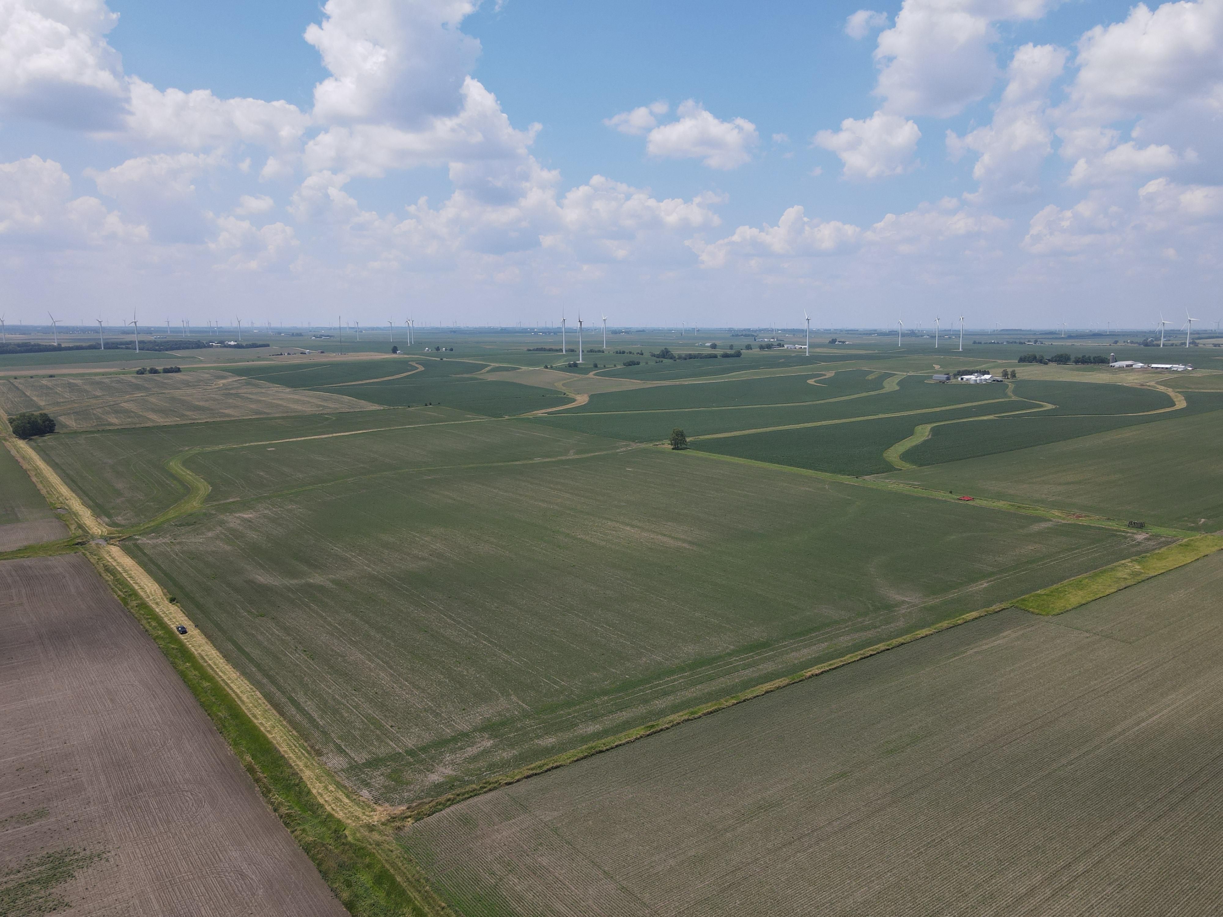 77.44 acres in Saybrook, IL, 61770 MLS McLean County, Illinois 77.44