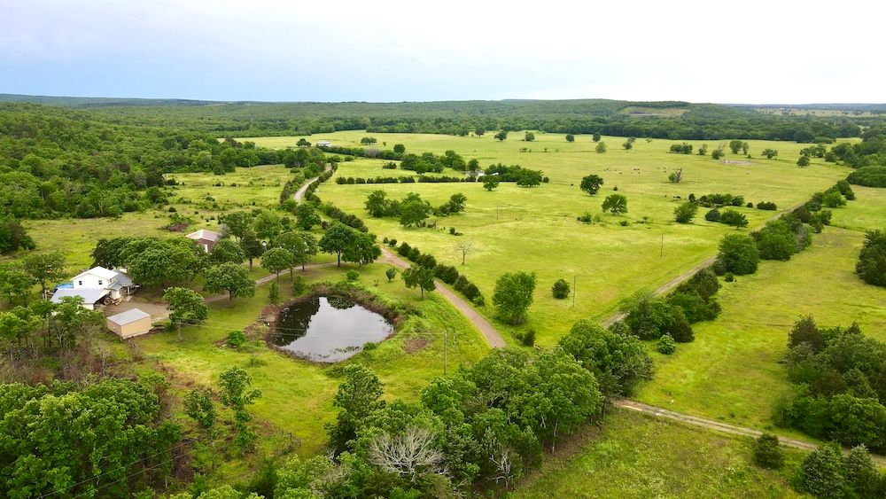 1747 W. Bascun Rd., Quinton, OK 74561 LandWatch