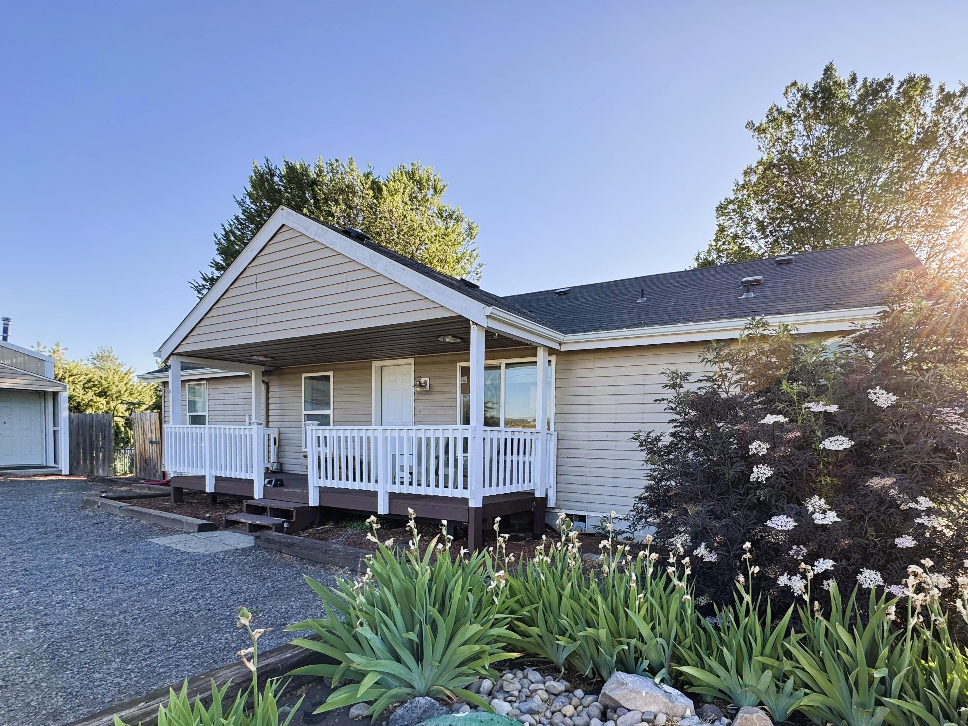 39030 Modoc Point, Chiloquin, OR 97624 | MLS: 220206083 | LandWatch