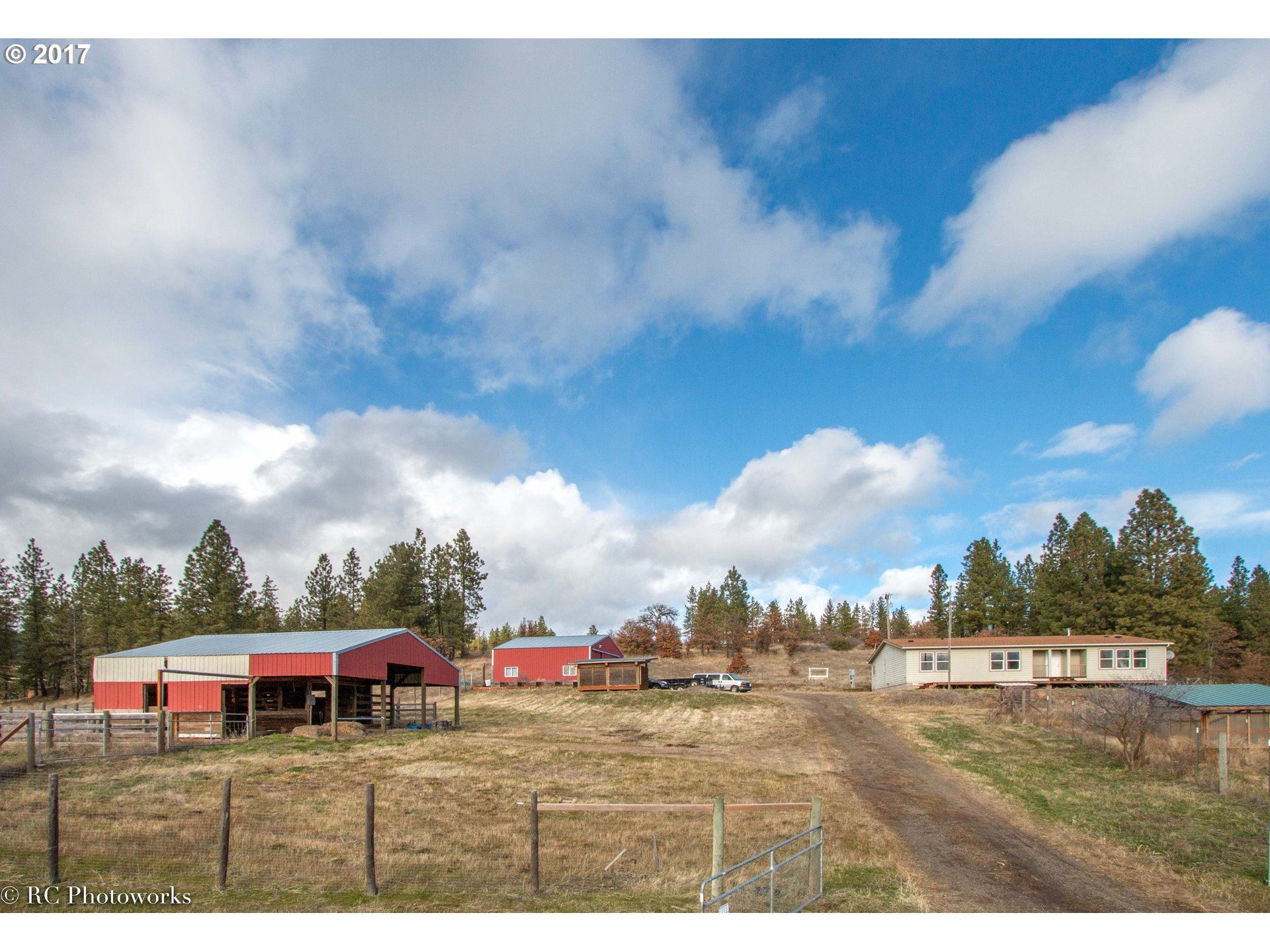 Goldendale, Klickitat County, WA Lakefront Property, Waterfront