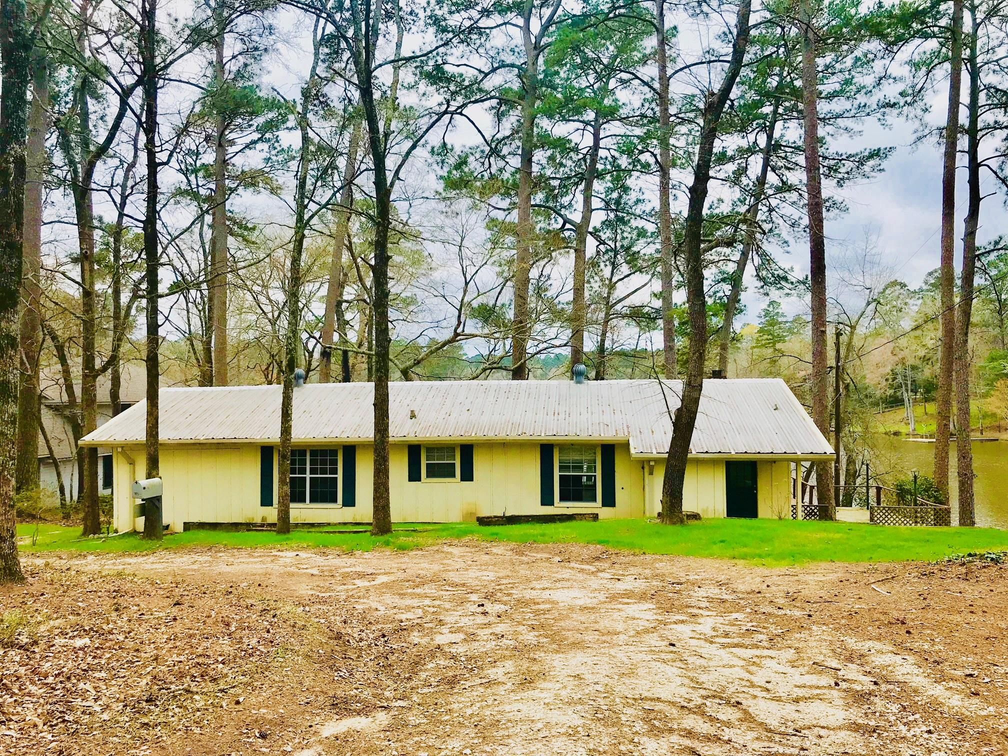 Crockett, Houston County, TX Lakefront Property, Waterfront Property