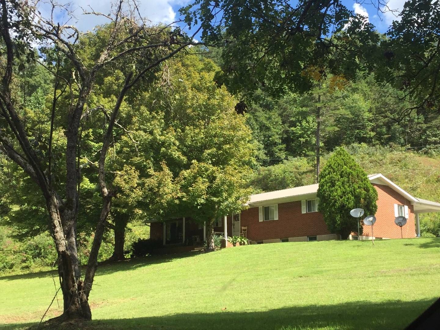 Sandy Hook, Elliott County, KY House for sale Property ID 327347899