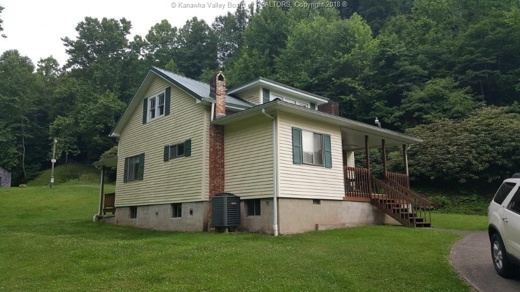 Ivydale, Clay County, WV Lakefront Property, Waterfront Property for